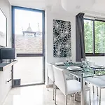 Picasso Apartmán *